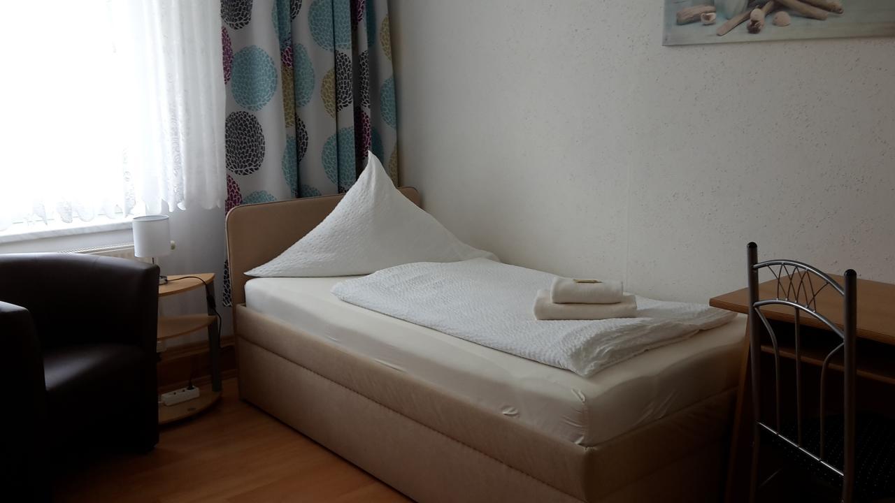 Pension Am Renner Dresden Eksteriør billede